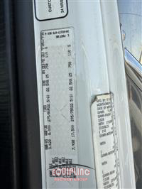 2015 Freightliner M2106