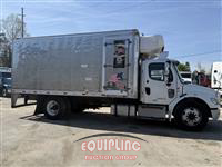 2015 Freightliner M2106