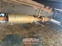 2017 Freightliner M2106