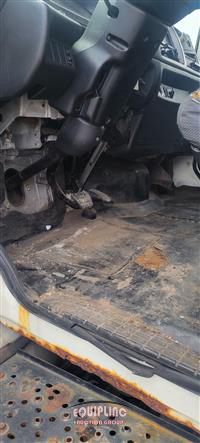 2011 Hino 338