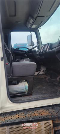 2011 Hino 338