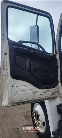 2011 Hino 338