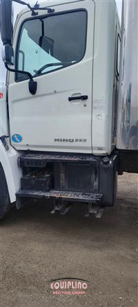 2011 Hino 338