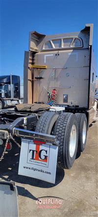 2017 Peterbilt 579