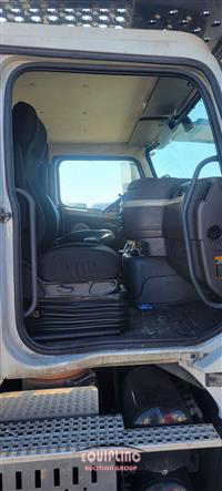 2016 Volvo VAH