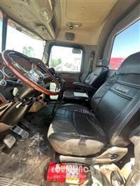 2008 Peterbilt 386