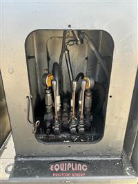 2010 Freightliner M2 106