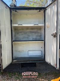 2010 Freightliner M2 106