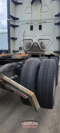 2016 Freightliner CASCADIA