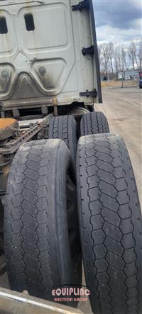 2016 Freightliner CASCADIA
