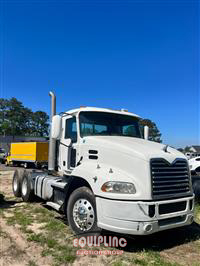 2012 Mack CXU