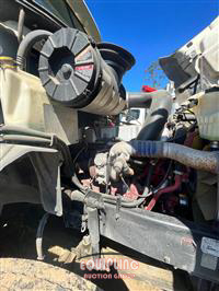 2012 Mack CXU