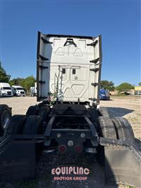 2014 Freightliner CASCADIA