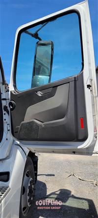 2019 Volvo VNL