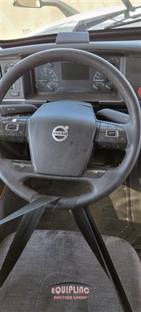 2019 Volvo VNL