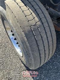 2002 STERLING TRUCK L9500 series