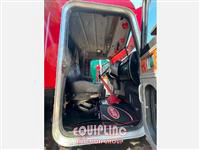 2004 Peterbilt 379