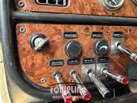 2004 Peterbilt 379