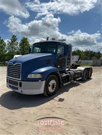 2012 Mack CXU (Pinnacle)