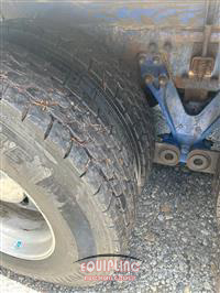 2001 Kenworth T800
