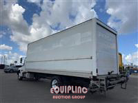 2020 Hino 268 BOX TRUCK