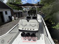 2012 CIGARETTE BOAT