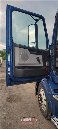 2012 Volvo VNL