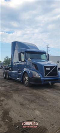 2012 Volvo VNL