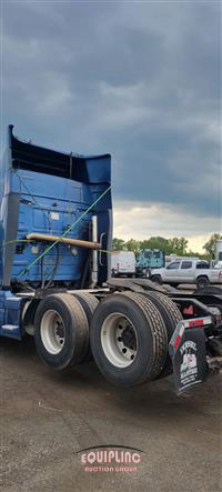 2012 Volvo VNL
