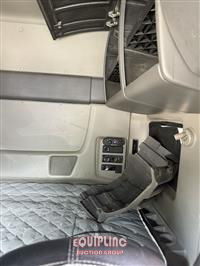 2020 International LT625