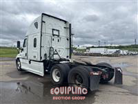 2019 Freightliner CASCADIA