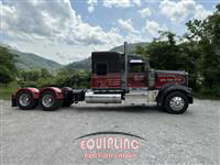 2021 Kenworth W900
