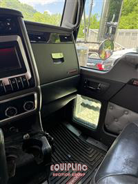2021 Kenworth W900
