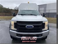 2017 Ford 550 XL
