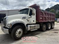2016 Mack GU713