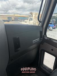 2016 Mack GU713
