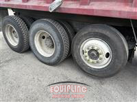 2014 Mack GU713