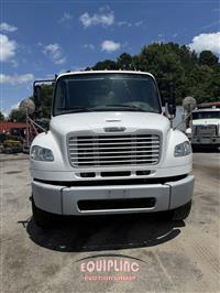 2014 Freightliner M2