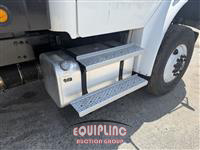 2014 Freightliner M2