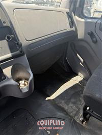 2014 Freightliner M2
