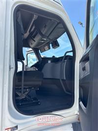 2021 Freightliner CASCADIA