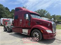 2017 Peterbilt 587
