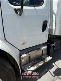 2016 Freightliner M2