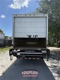2016 Freightliner M2