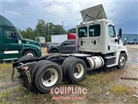 2015 Freightliner CASCADIA