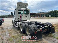 2015 Freightliner CASCADIA