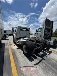 2017 Freightliner M2