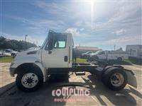 2004 International 4300