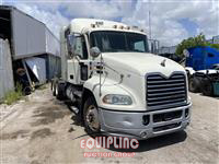 2016 Mack CXU613 SLEEPER 