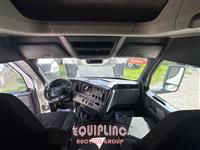 2022 Freightliner CASCADIA
